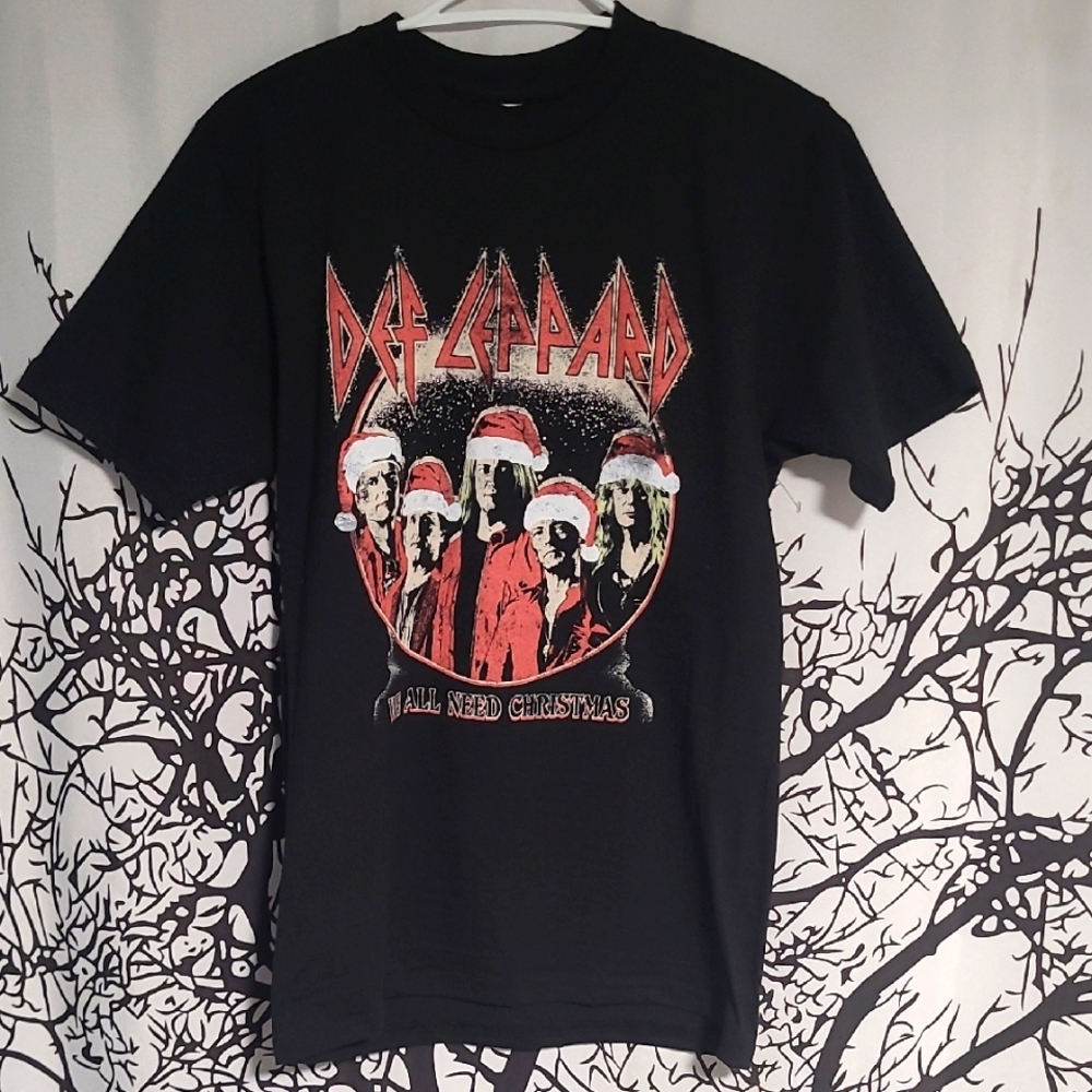 Def Leppard We All Need Chistmas Black Short Sleeve Tshirt